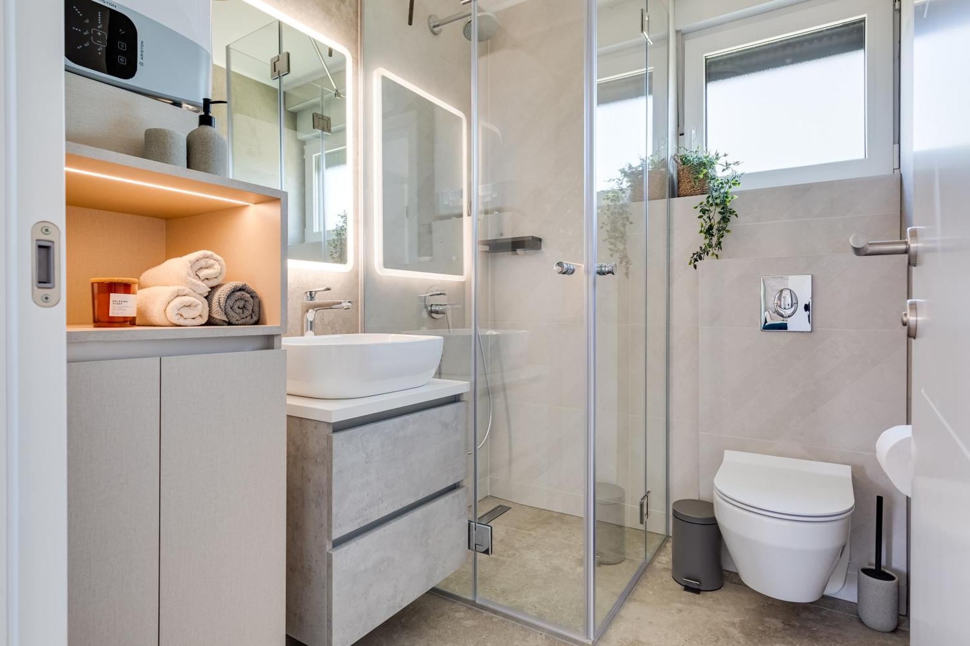 Salt Bloom Apartment Nin