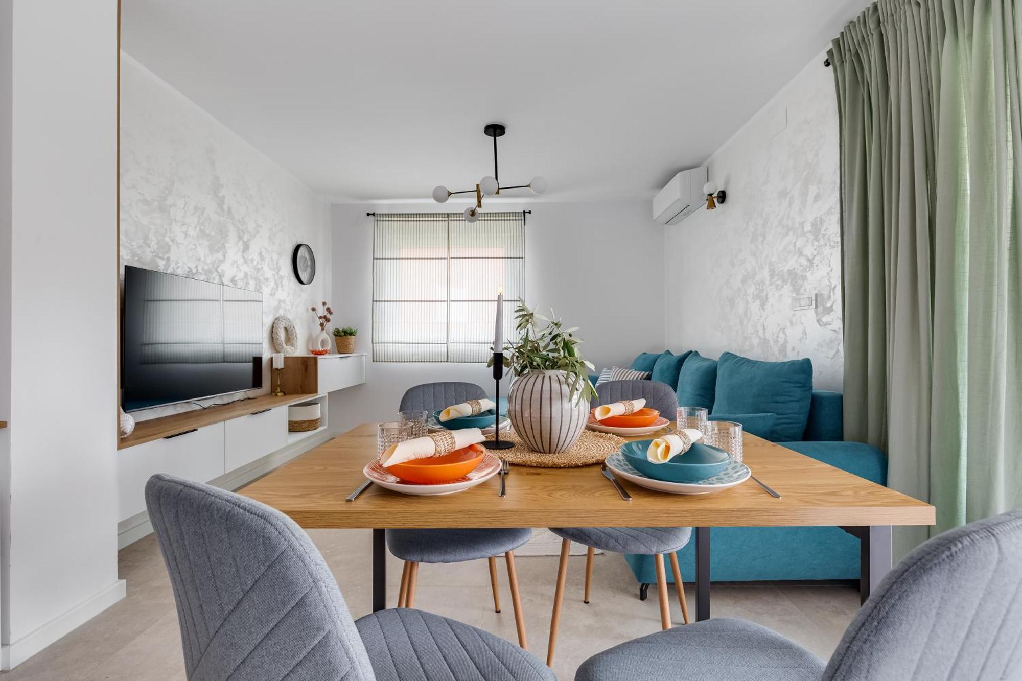 Salt Bloom Apartment